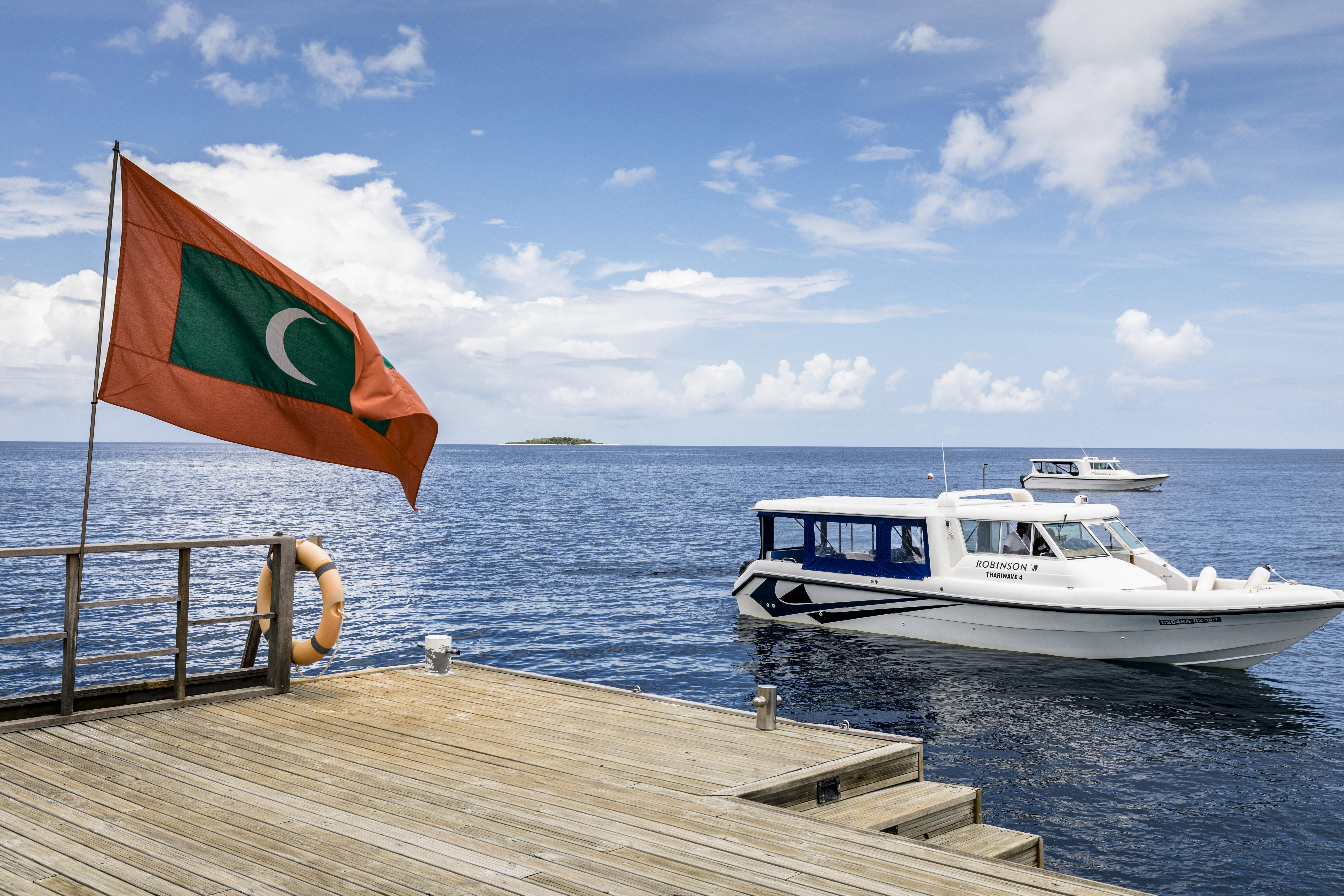 Robinson Maldives - Adults Only Hotel Meradhoo Exterior photo