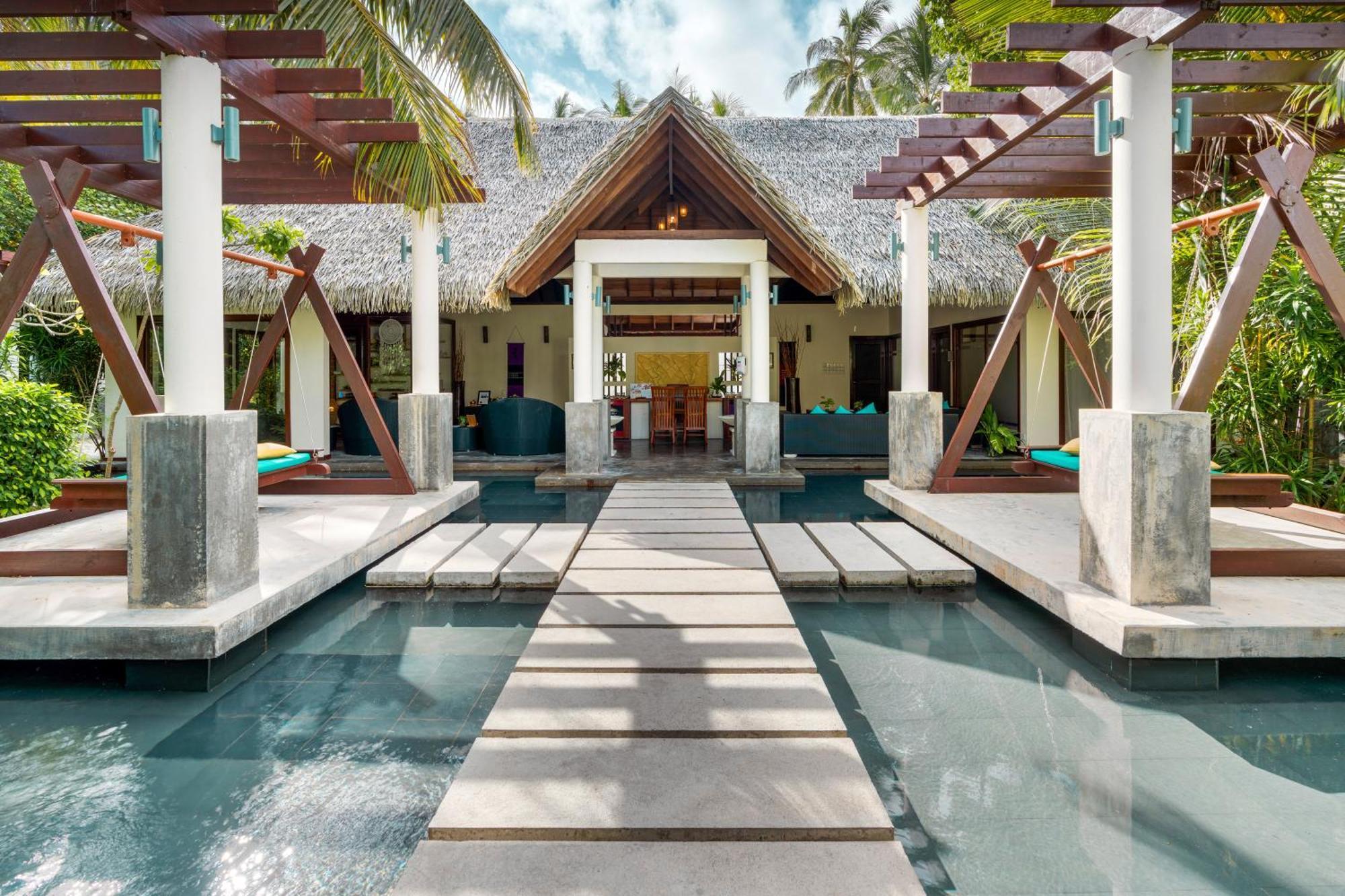 Robinson Maldives - Adults Only Hotel Meradhoo Exterior photo