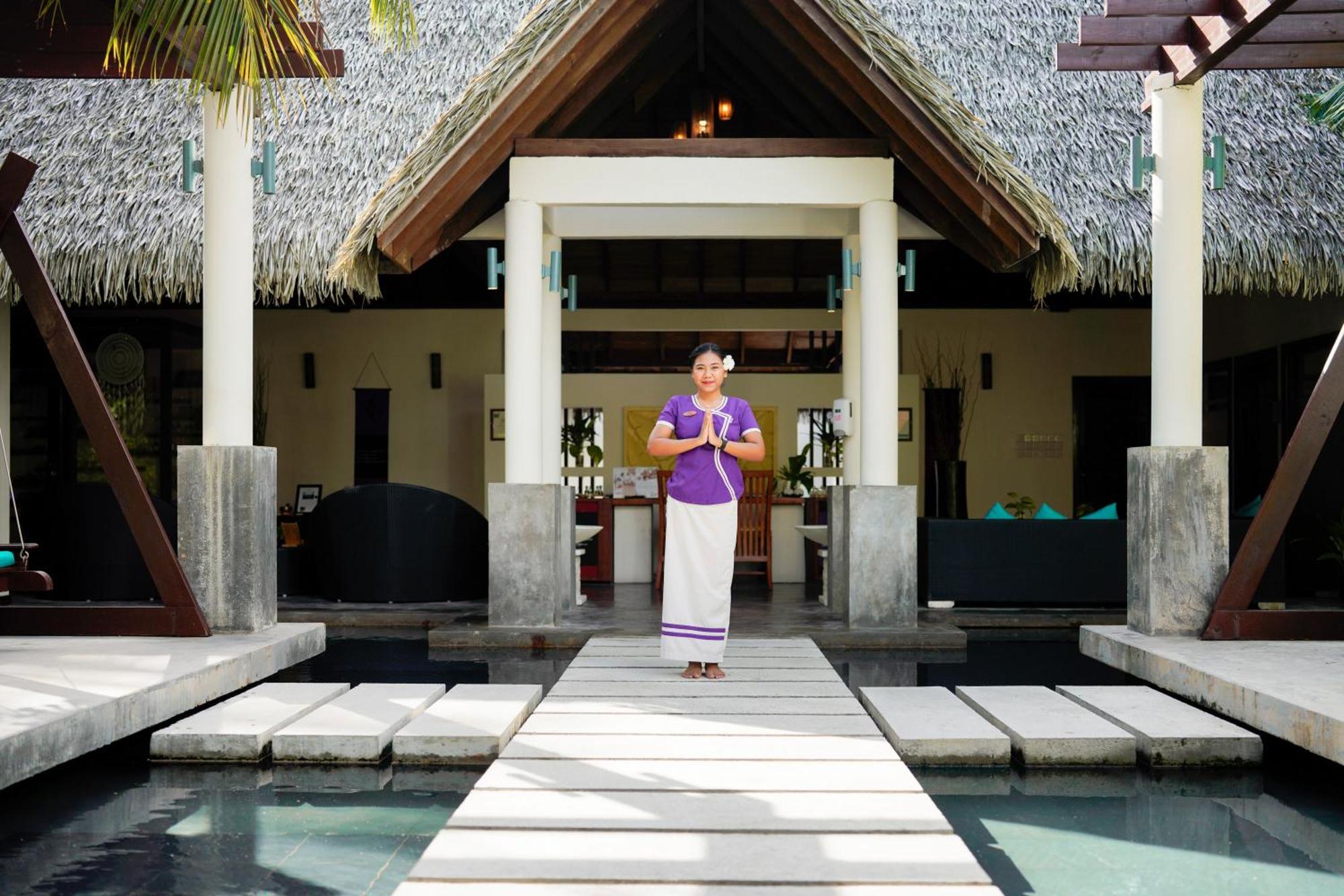 Robinson Maldives - Adults Only Hotel Meradhoo Exterior photo